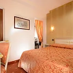 Ambassador Tre Rose Hotel