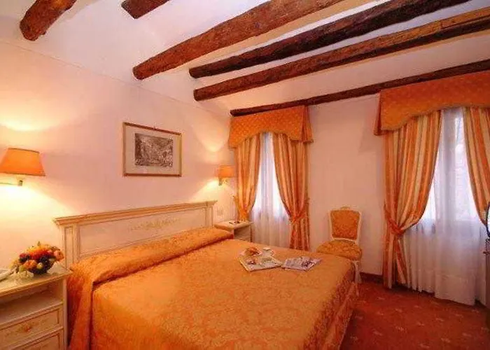 Ambassador Tre Rose 3*