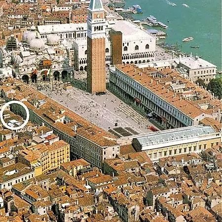 Hotell Ambassador Tre Rose Venedig