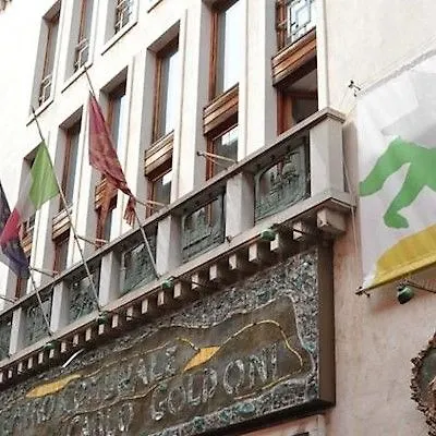 엠베서더스 트레 로즈 3*